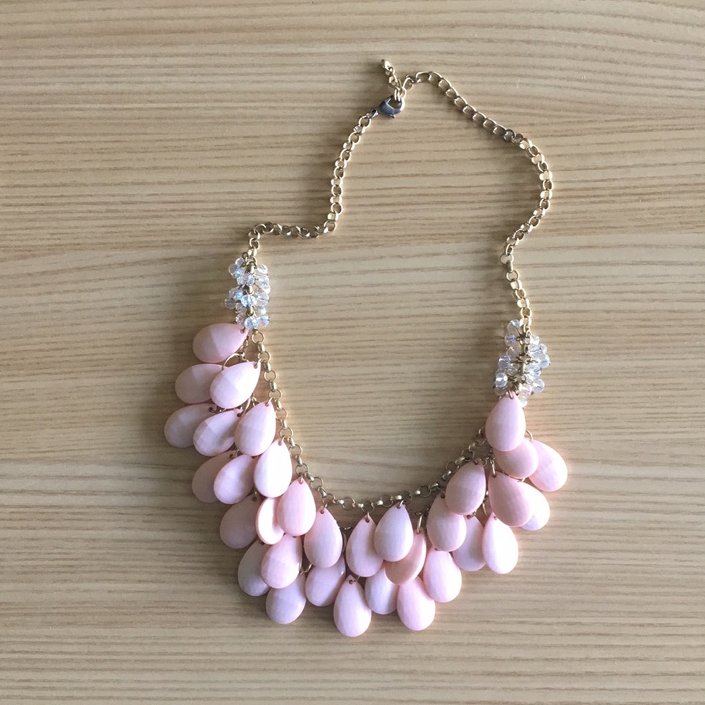 Francesca’s Pink Teardrop Statement Necklace